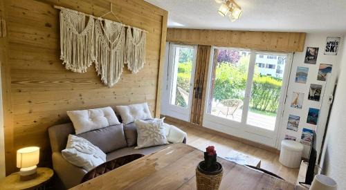 Sallanches Apartment | Joli studio avec terrasse