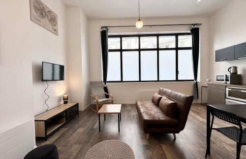 Lorient Apartment | Joli T2 esprit loft design & confort