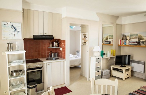 La Flotte Apartment | Jolie Brise - Apartment for with a pool