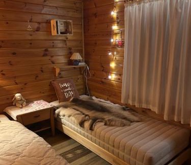 Le Vaud Bed & Breakfast | Jolie chambre dans chalet