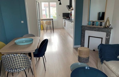 La Rochelle House | Jolie Maison de Ville Avec Patio Sans vis à vis