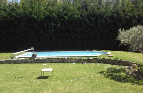 Robion Villa | Jolie Villa Avec Piscine et Grand Jardin au Pied du Lubéron