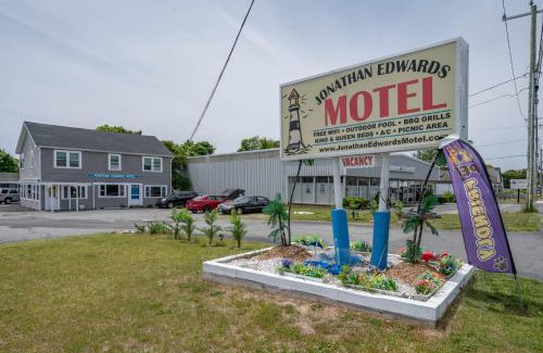 Dennis Port Hotel | Jonathan Edwards Motel