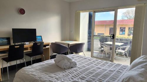 Sussex Inlet House | Jopen Motel Unit 6