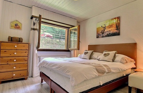 Ovronnaz Apartment | Jorasse A6 - 3 bedroom duplex - Ovronnaz center - stunning mountain views