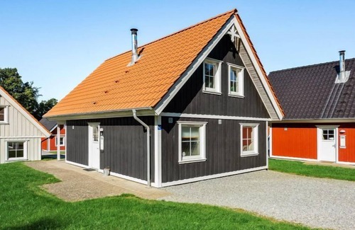 Grasten House | "Joris" - 100m to the inlet by Interhome