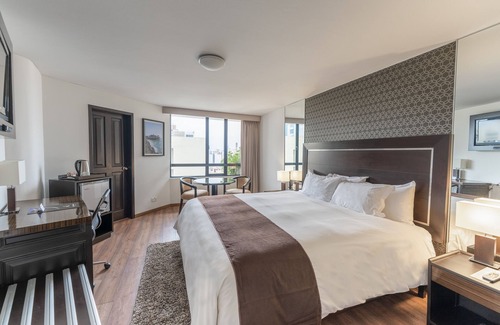 Petit Jean Ocharan Hotel | Jose Antonio Executive
