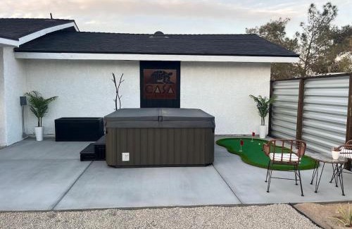 Twentynine Palms House | Joshua Tree Poolside Escape!