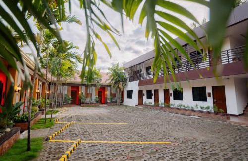 General Santos Hotel | Jovinaj Travellers Inn