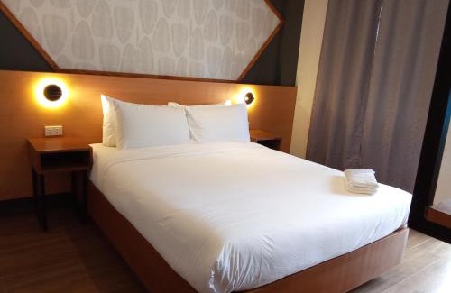 General Santos Hotel | Jovinaj Travellers Inn