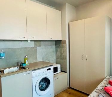 Studentski Grad Apartment | Joy Station Appartment 2