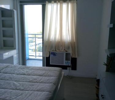 Angeles City Apartment | JPC Skyline Condo in Azure pampanga