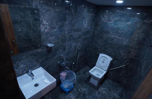 Kanchipuram Hotel | JRK Residency
