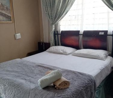 Vereeniging Bed & Breakfast | Jubie's Guest Lodge