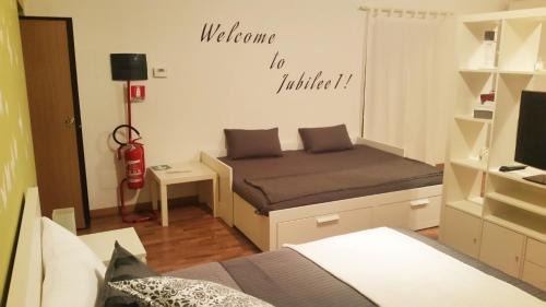 Vatican Apartment | Jubilee 1