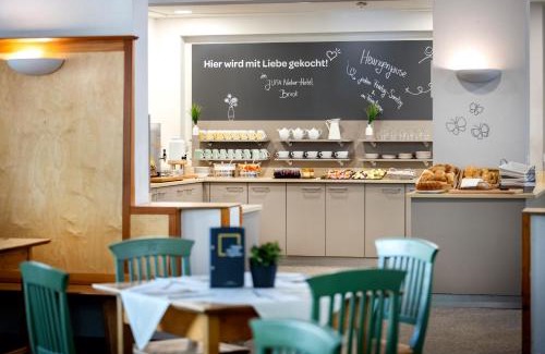 Bruck an der Mur Hotel | JUFA Hotel Bruck an der Mur - im Weitental