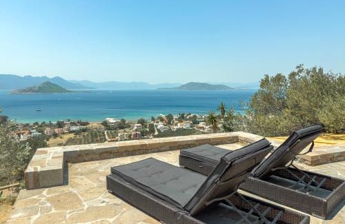 Kontos Villa | Jules and Jim Villa