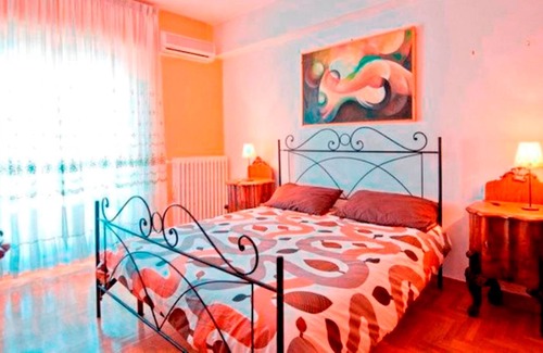 Pigneto Apartment | Julia's Domus ( T - Apartment )