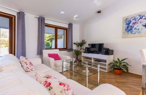 Crestatx House | Julieta - Small house with pool, air conditioning and internet
