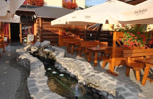 Miercurea-Ciuc House | Juliu's Panzio Csikszereda