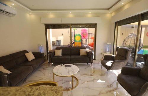 Al Rama Ski Chalet | Jumeirah Chalet جميرا شاليه