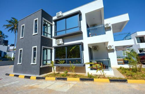 Mombasa Apartment | Jumeirah Palms Resort