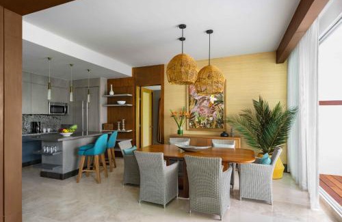 Cancun Hotel | Jungala Park Hotel at VidantaWorld Riviera Maya