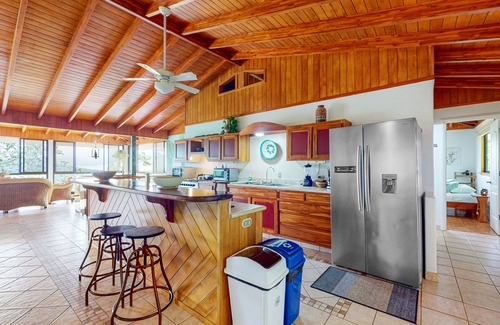 Lagunas de Baru House | Jungle estate with mountain views, private pool, open-concept, & AC - dogs ok
