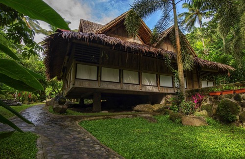 Valencia Villa | Jungle House: Riverside Retreat with natural pools