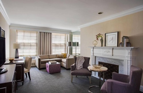 Dupont Circle Apartment | Junior Suite at Marriott Vacation Club at The Mayflower with all hotel amenities