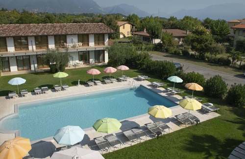 Pieve Vecchia Apartment | Junior Suite 4 with Shared Pool and Private Balcony