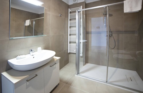 Pieve Vecchia Apartment | Junior Suite 4 with Shared Pool and Private Balcony