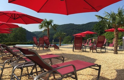 Loef House | Junior Suite-Non Refundable BI 2P - Moselstern Parkhotel Krähennest
