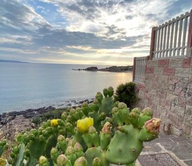 Portoscuso Bed & Breakfast | Juniper Bay