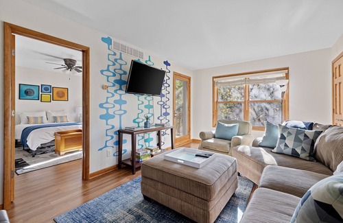 Michiana House | Juniper Presents Awsme Vacay Spot: Firepit, BB Hoop, Games + 2 min. Walk 2 Beach