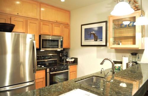 Mammoth Lakes House | Juniper Springs Lodge # 203