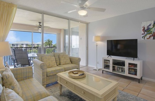 Jupiter Bay House | Jupiter Bay D404 Jupiter Beach Vacation Rental by Unique Vaca Stay