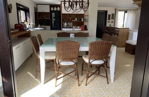 Juquehy House | JUQUEHY CASA BELA Christmas/New Year's package special rate R$2,900 per day