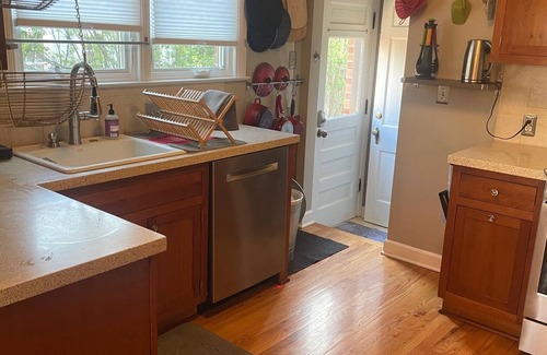 Allmendinger Heights House | Just 15 minute walk from the Big House!