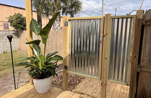 Green Field Villa | JUST BEACHY A Seaside Serenity Coastal Retreat Outdoor Shower FastWifi