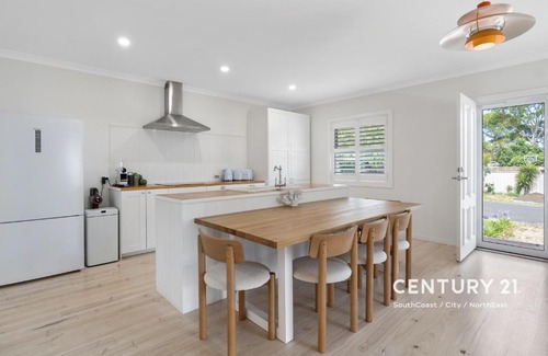 Aldinga Beach House | Just Beachy - Aldinga Beach - C21 SouthCoast Holidays