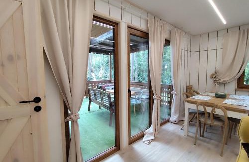 Dobron Apartment | Jutowa Chata - nocleg bliżej natury