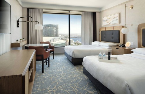 Downtown Tampa Hotel | JW Marriott Tampa Water Street