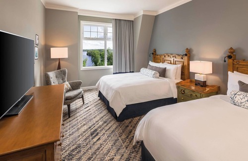 Minett Resort | JW Marriott The Rosseau Muskoka Resort & Spa