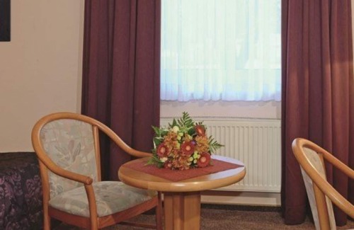 Konigslutter am Elm Hotel | Kärntner Stubn
