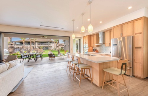 Honokowai Villa | K L V R Welcomes you to 4 Luana Garden Villas Building 11 in Oceanfront Resort
