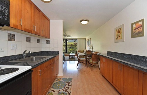 Honokowai Condo | KA 402 Spacious Studio Close to Ocean Heated Pool