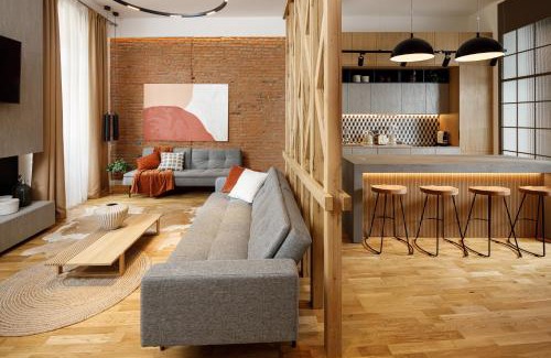 Brasov City Centre Apartment | Ka'yana Apartments - Restored Luxury in the Heart of the Old Town, near Black Church, Council Sq