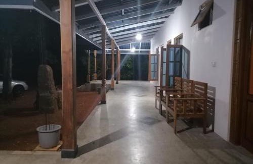 Dambulla Cabin | Kaaya Breeze