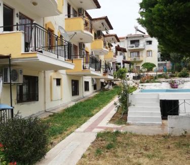Kadnlar Denizi Mahallesi Apartment | Kadınlar denizine 100 metre